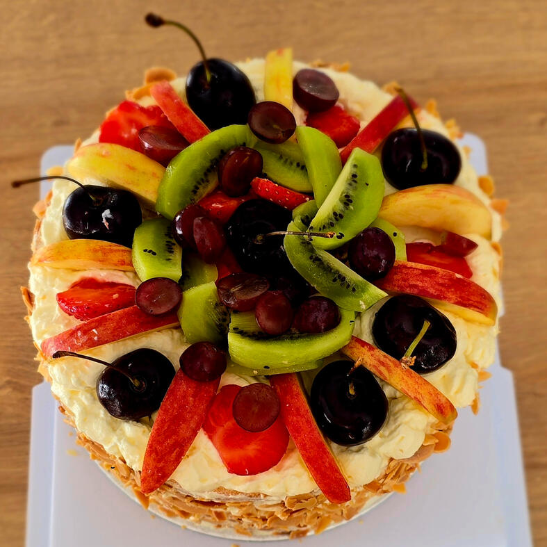 Fruit Gateau